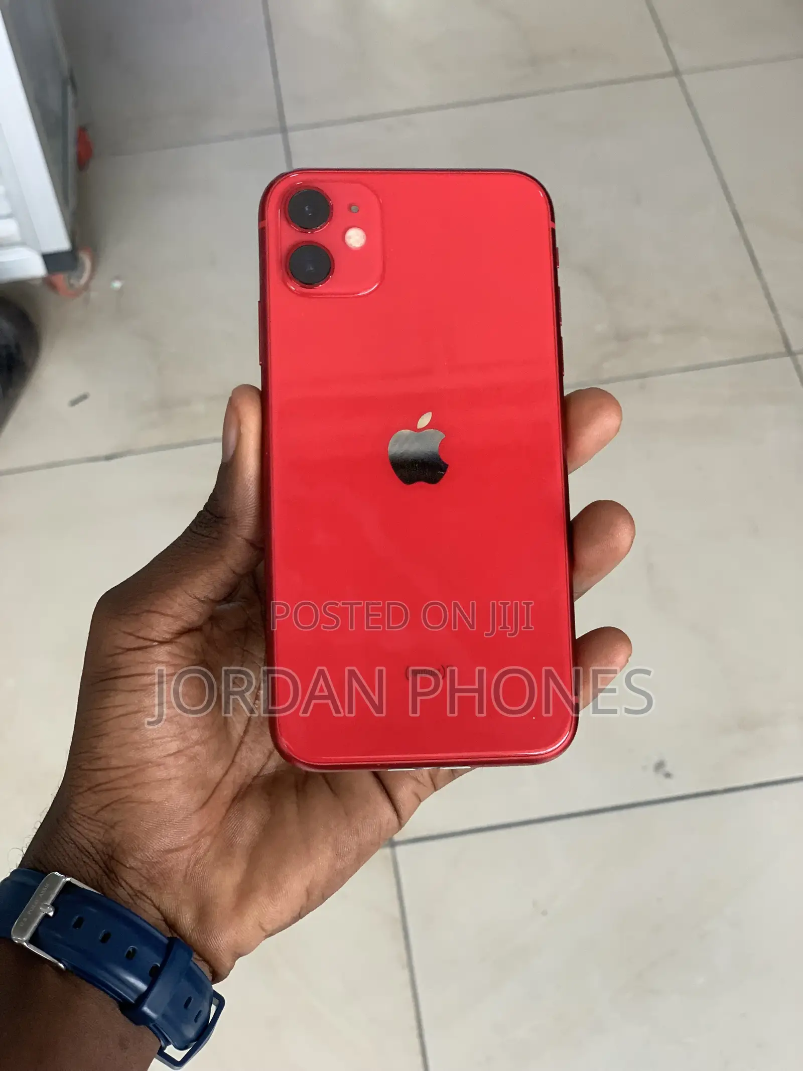 Apple iPhone 11 64 GB Red