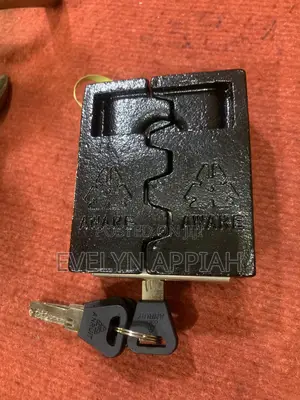 Welded Cast Iron Padlock Small Size