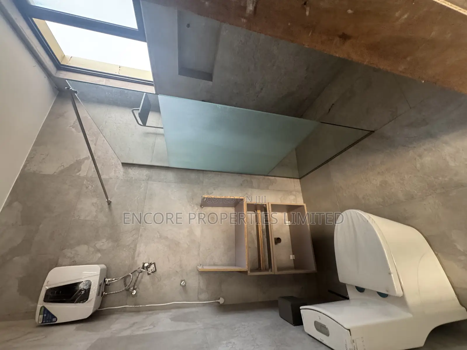 3bdrm Apartment in Encore Properties, Airport Residential Area