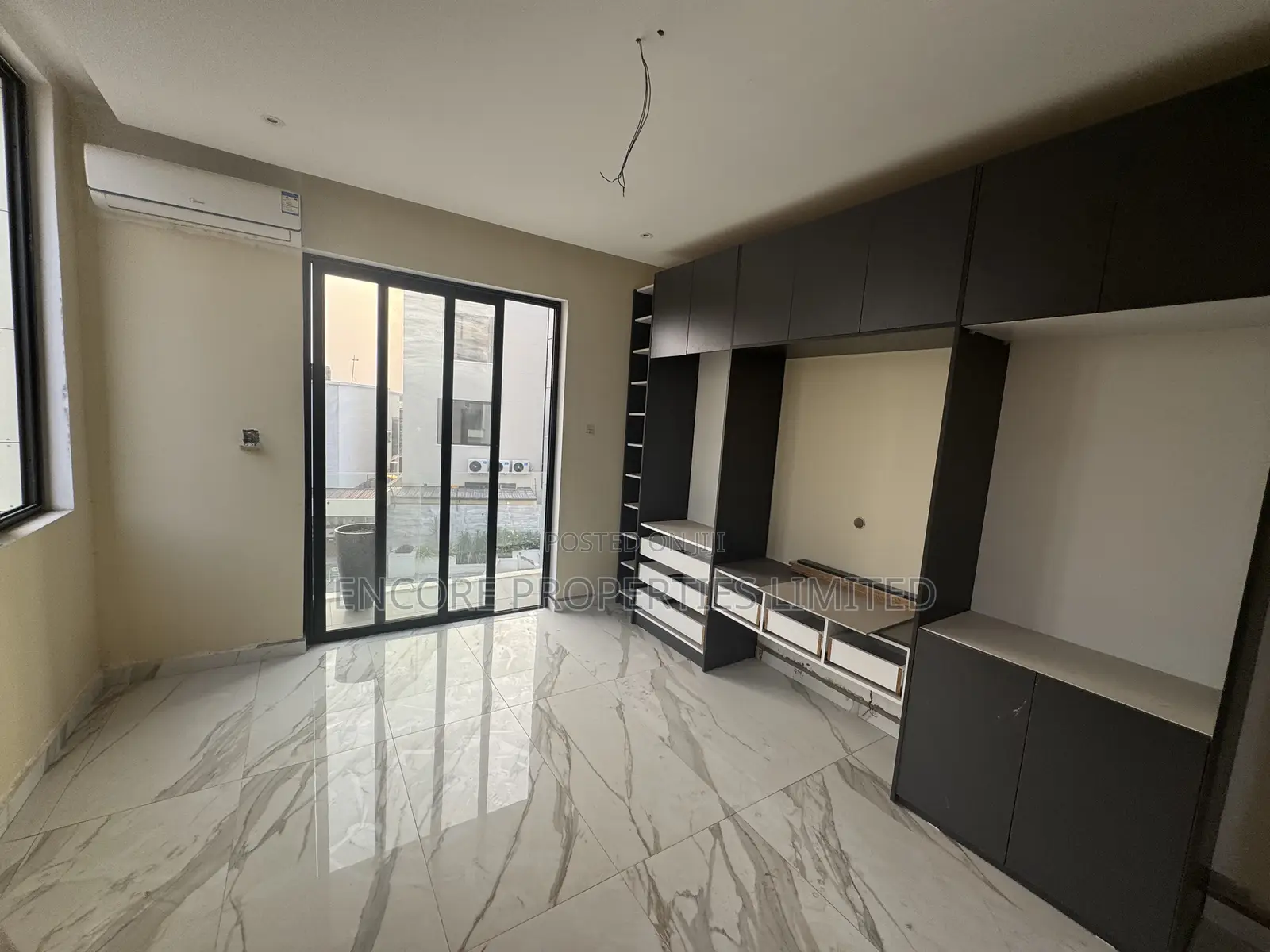 3bdrm Apartment in Encore Properties, Airport Residential Area