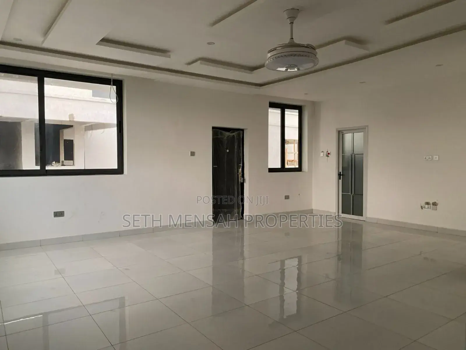 5bdrm House in Skm Properties, Airport Residential Area for sale