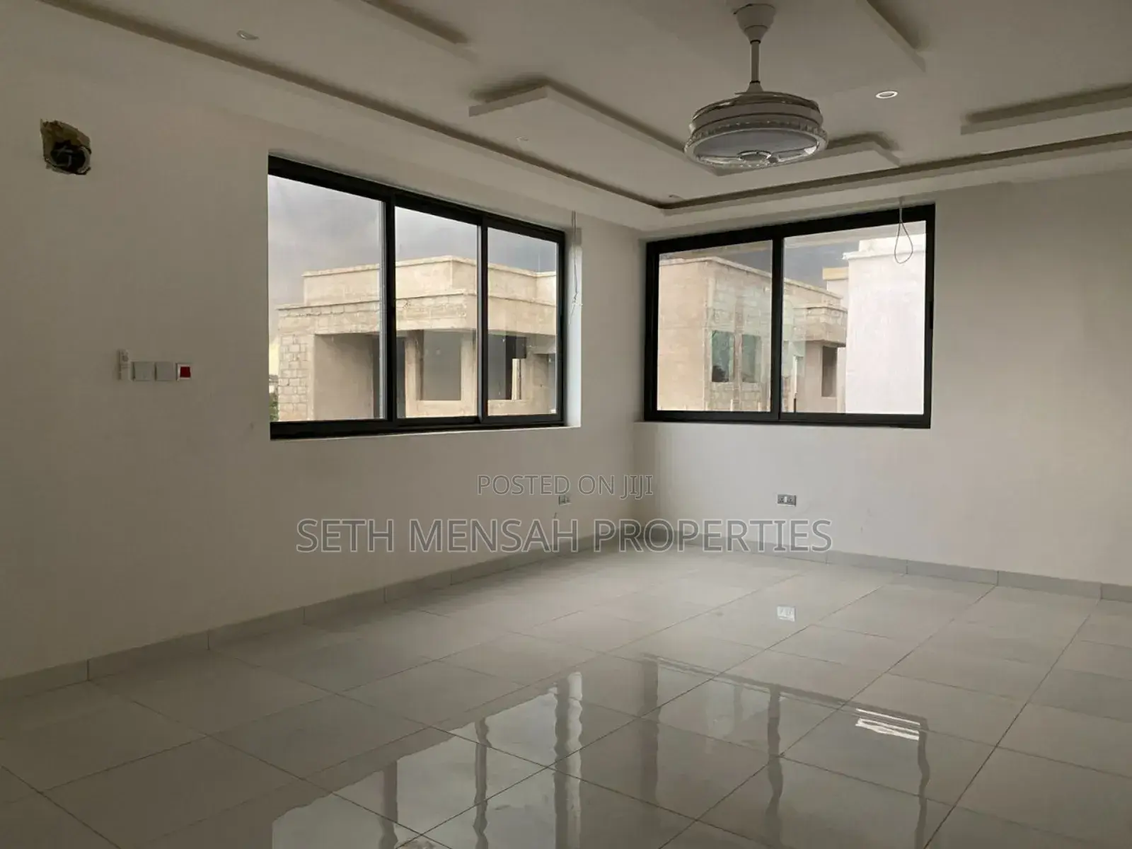 5bdrm House in Skm Properties, Airport Residential Area for sale