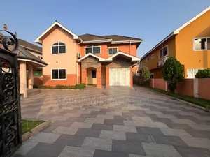 4bdrm Duplex in Adjiriganor for rent
