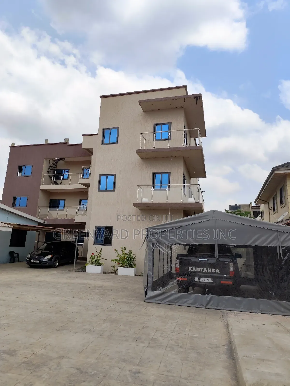 3bdrm Apartment in Mangos, East Legon for rent