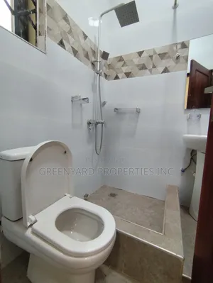 3bdrm Apartment in Mangos, East Legon for rent