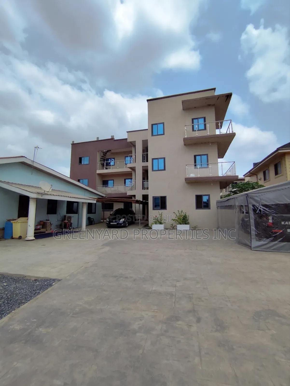3bdrm Apartment in Mangos, East Legon for rent