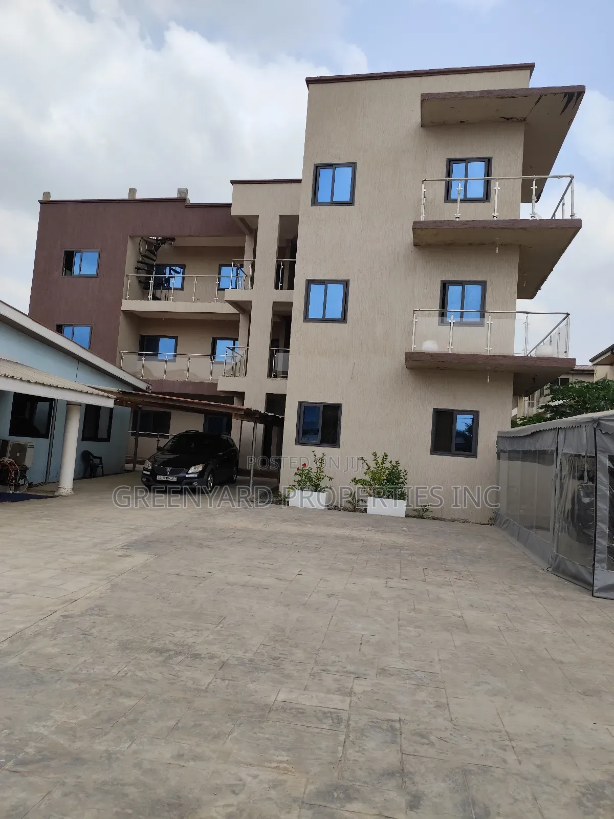 3bdrm Apartment in Mangos, East Legon for rent