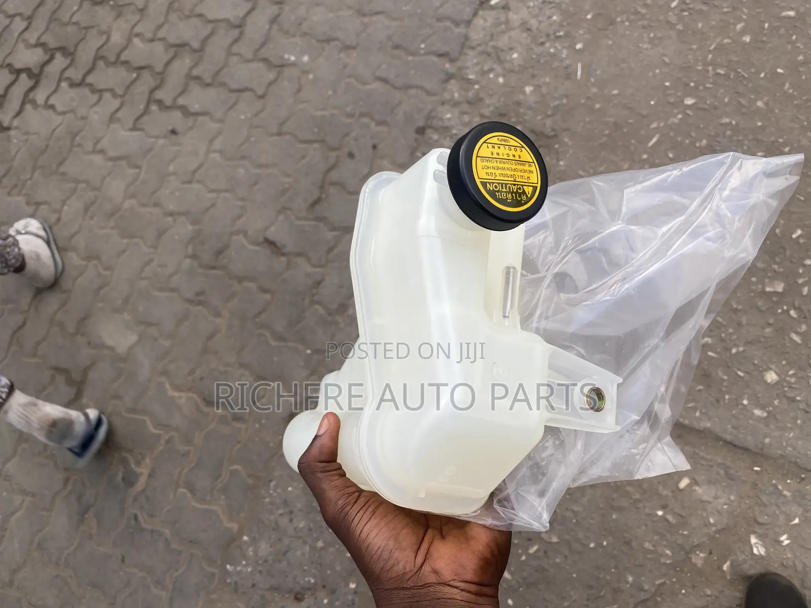Toyota Hilux 2008-2010 Reservior
