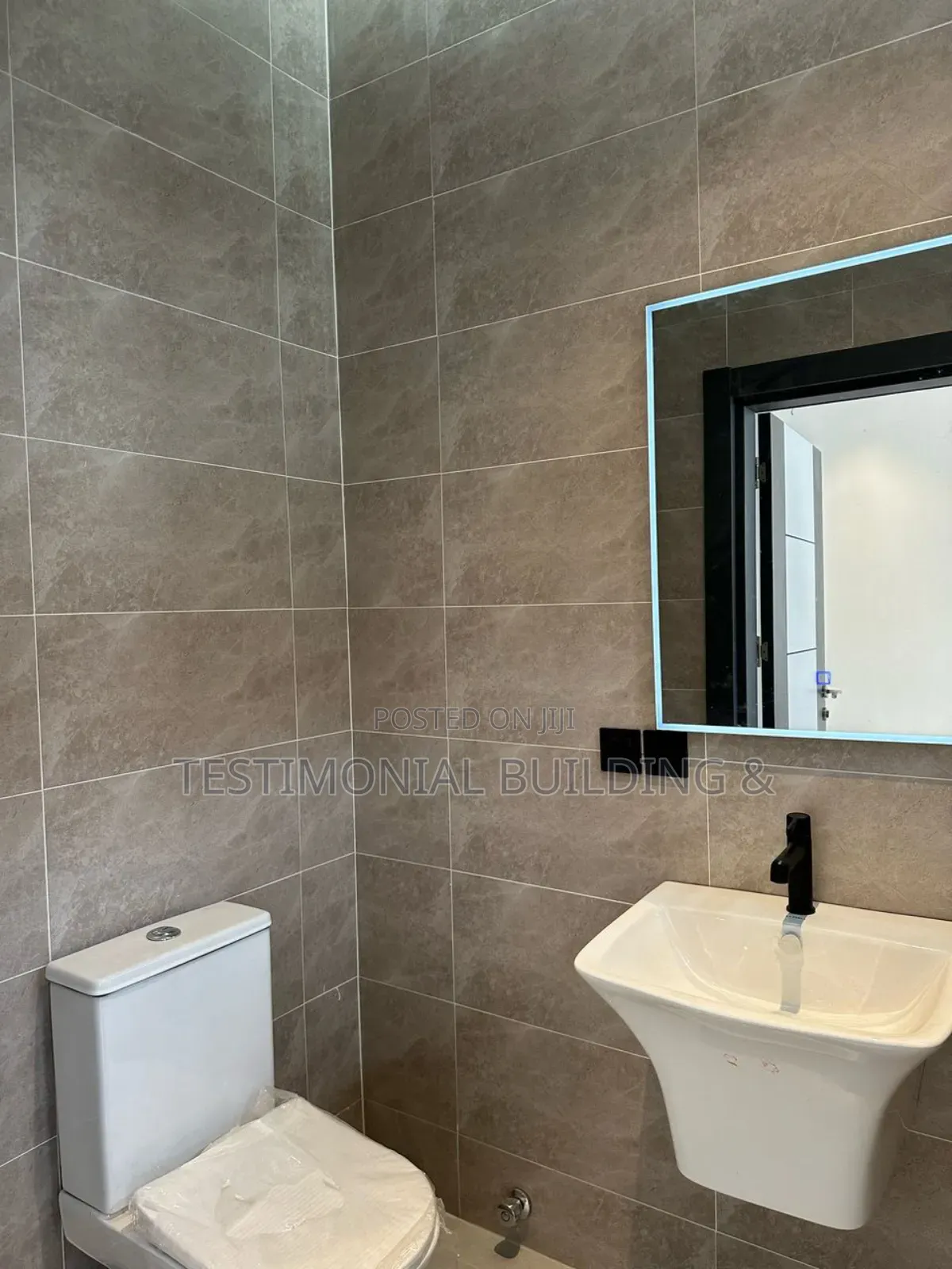 Furnished 3bdrm House in Testimonial Building, Lake Side Estate