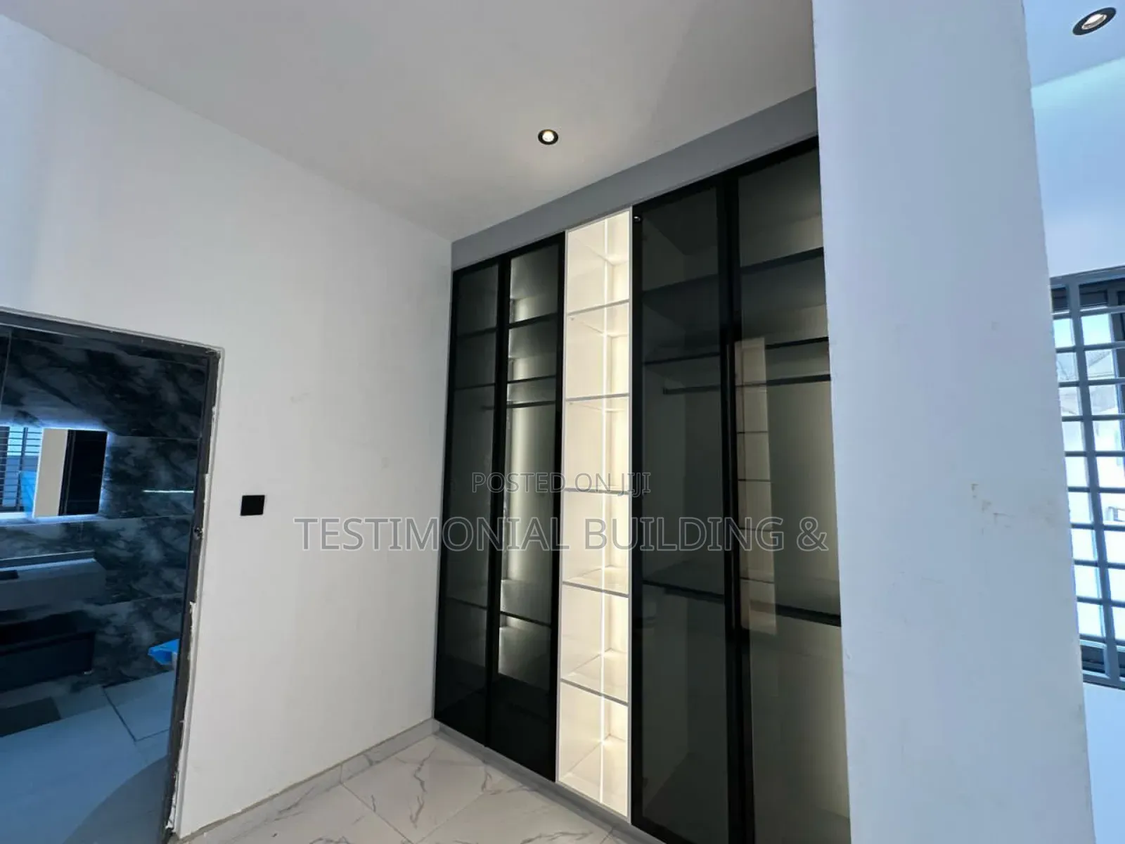 Furnished 3bdrm House in Testimonial Building, Lake Side Estate