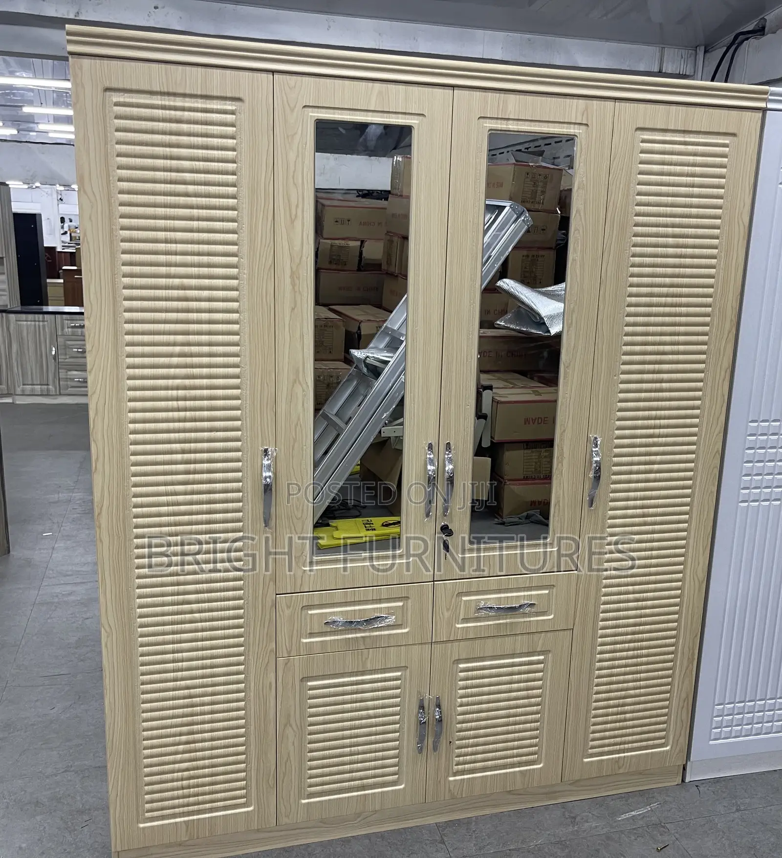 Modern Foreign 4 Doors Wardrobe With Drawers and Mirror