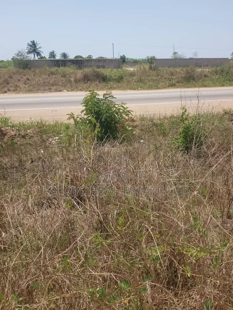 2 Acres of Land at Gomoa Simbrofo Abt 5 Mins From Winneba Junct For