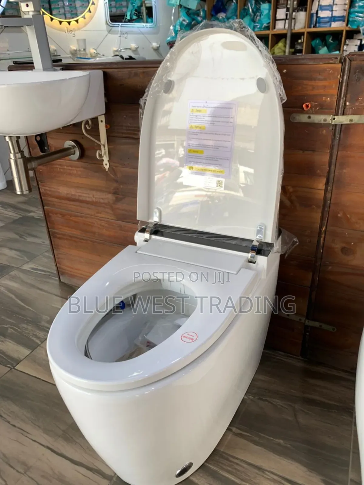 Smart Water Closet _ Sensor WC With Remote Control