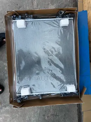 Mercedes Benz GLE 2018,2019,2020 Radiator Tank/ Water Tank