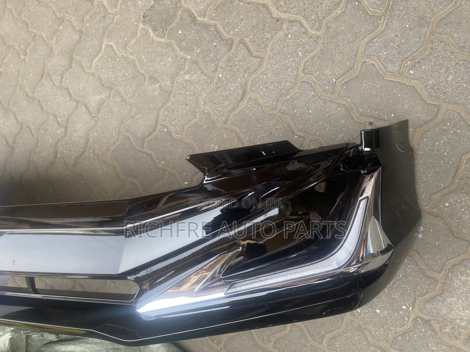 Toyota Land Cruiser Prado Spoiler LED 2018,2019, 2020, 2021