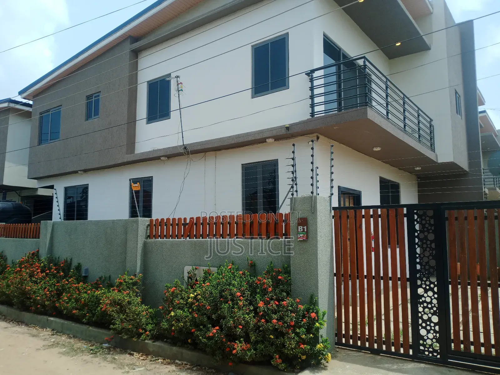 3bdrm House in West Legon for rent