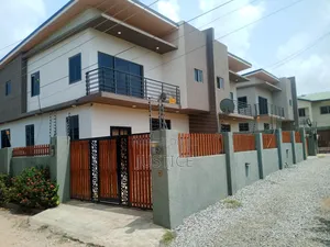 3bdrm House in West Legon for rent