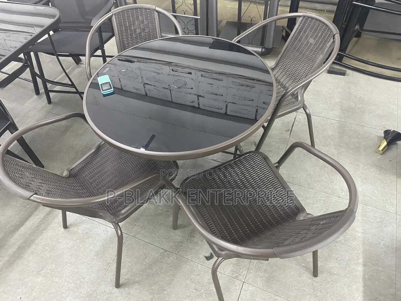 Dining Table With 4chairs Set