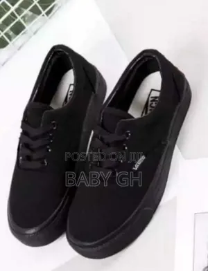 Black Vans Off the Wall for Kids