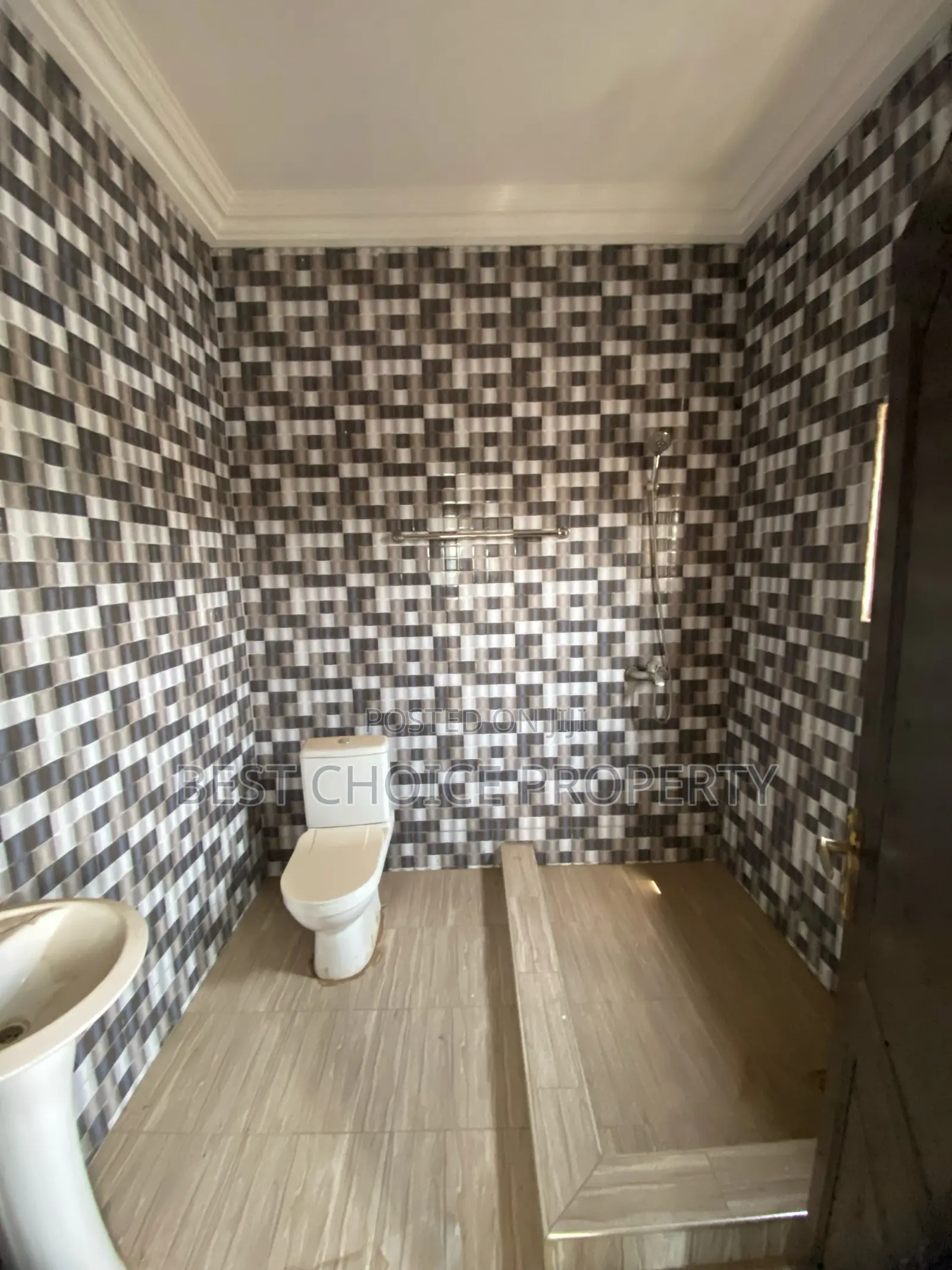2bdrm Apartment in Adenta New Legon for rent