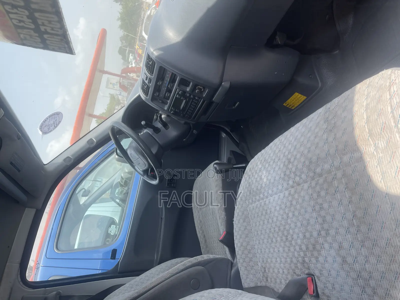 Toyota HiAce 2008 Blue