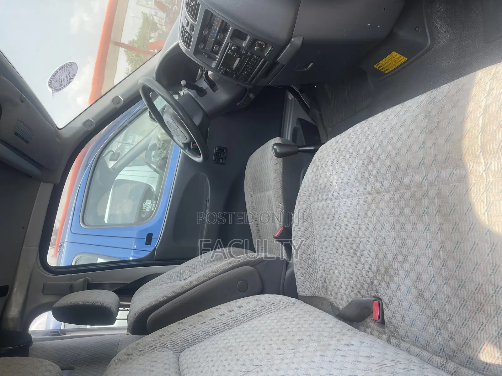 Toyota HiAce 2008 Blue