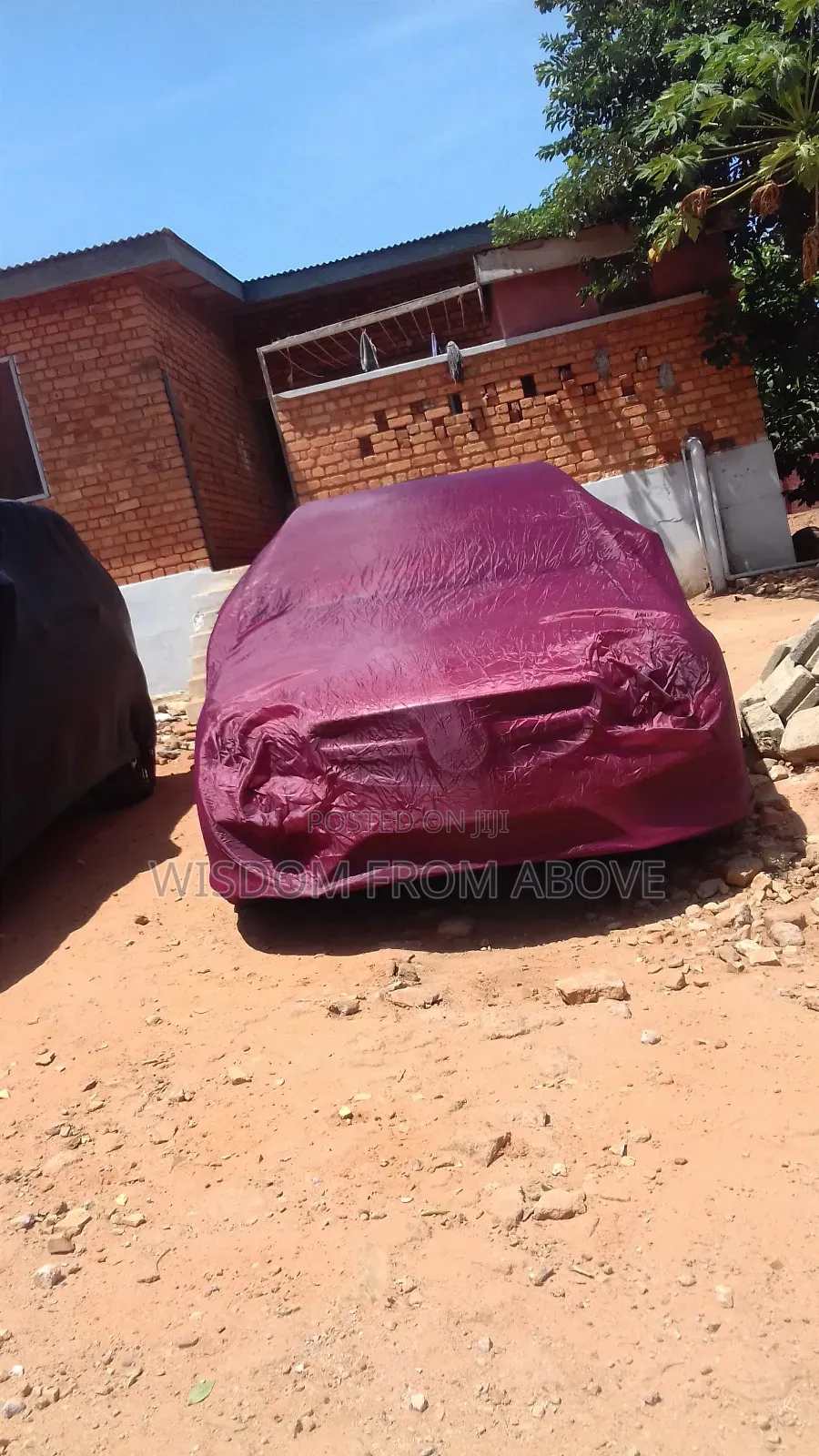 Ultimate Protection: Heavy-Duty Waterproof Car Cover!