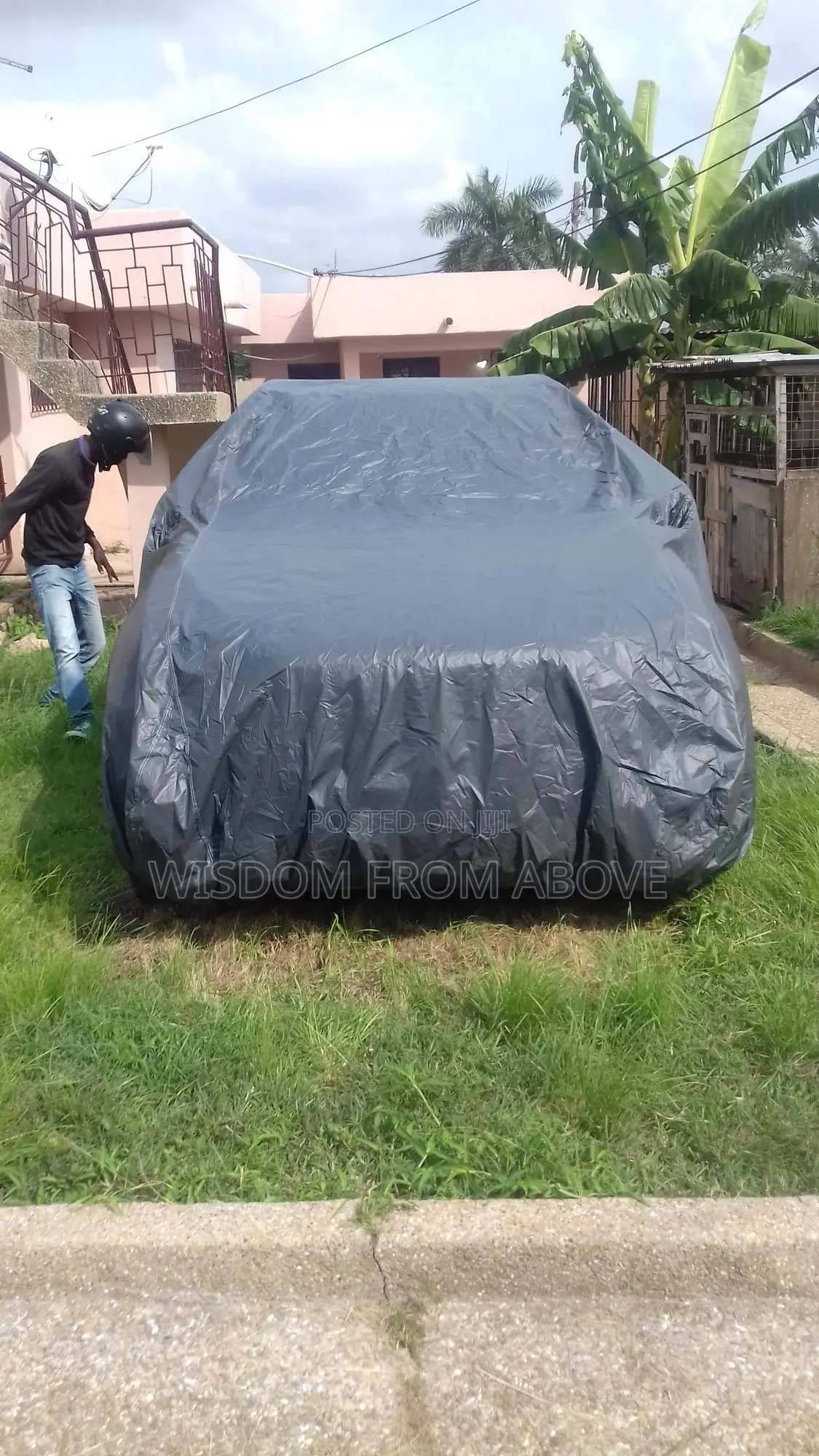 Ultimate Protection: Heavy-Duty Waterproof Car Cover!