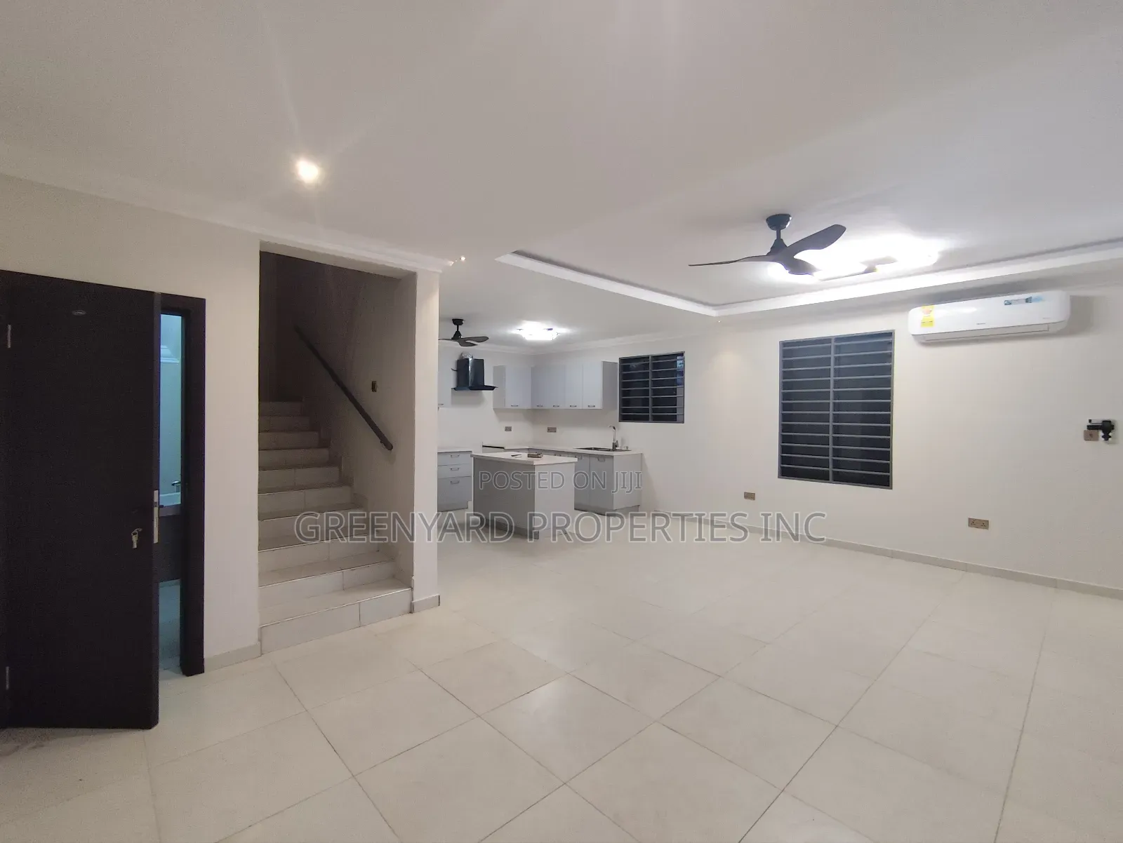 2bdrm Townhouse / Terrace in Adjiringanor, East Legon for rent