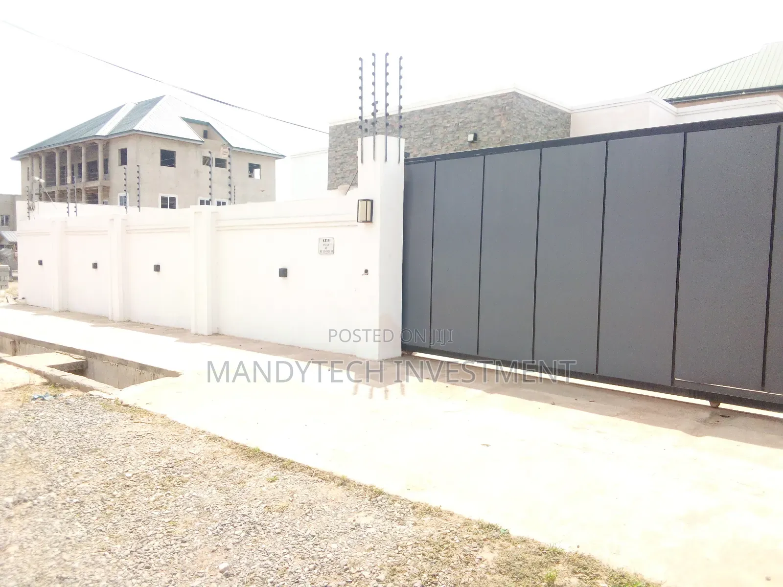4bdrm House in Lake Side Estate for sale