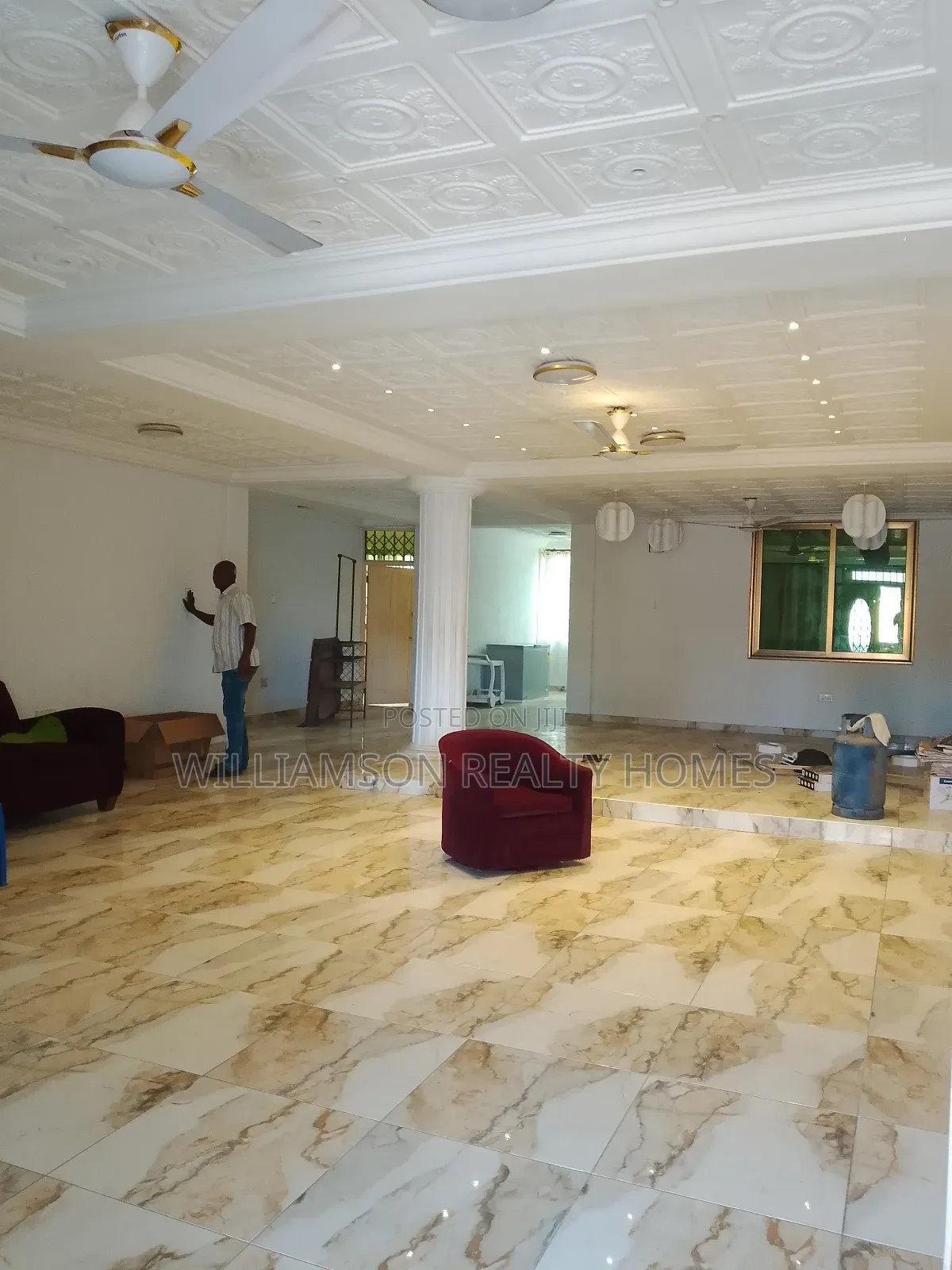 4bdrm Apartment in Devtraco Estate Area, Spintex for rent