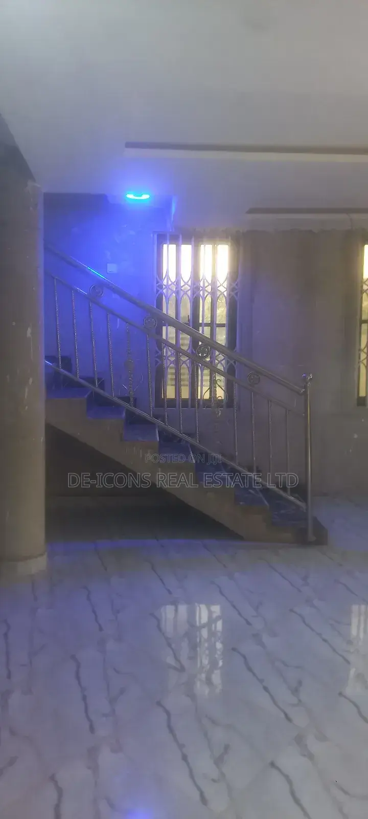 2bdrm Duplex in De-Icons Real, Awutu Senya East Municipal for rent