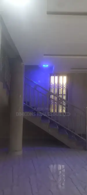 2bdrm Duplex in De-Icons Real, Awutu Senya East Municipal for rent