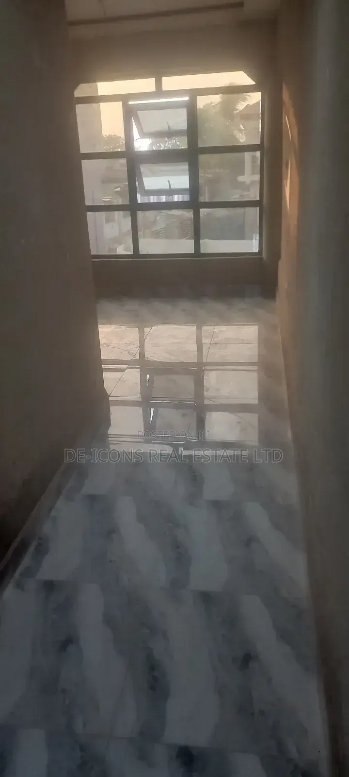 2bdrm Duplex in De-Icons Real, Awutu Senya East Municipal for rent