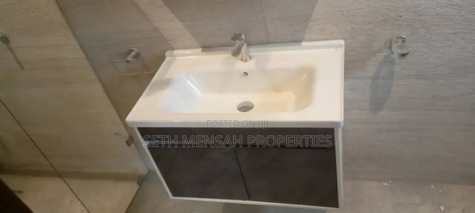 3bdrm House in Skm Properties, East Legon for rent