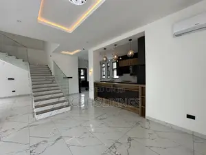 4bdrm Mansion in East Legon for sale