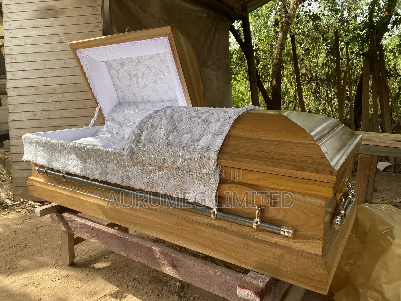 Matte (Not Shiny) Finished Coffins and Caskets
