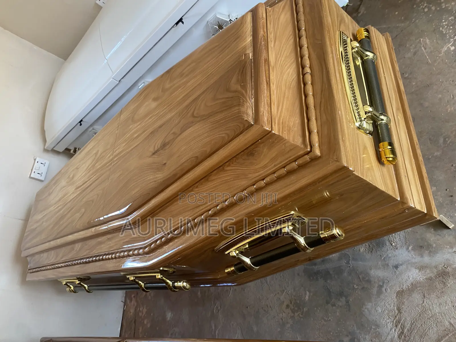 Coffins and Caskets of All Types