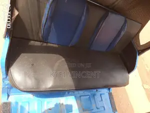 Bajaj RE 2021 Blue