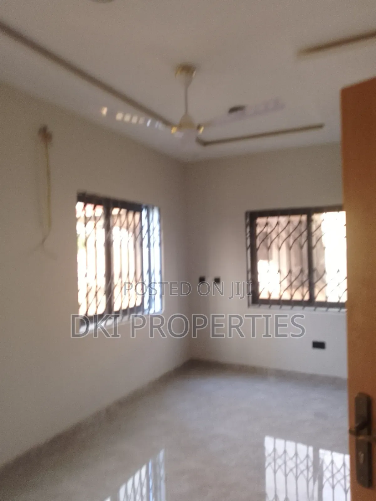 4bdrm House in Dki Properties, Adenta for sale