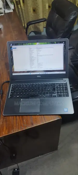 Laptop Dell Vostro 15 5568 8GB Intel Core i5 SSD 256GB