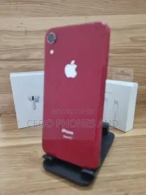 Apple iPhone XR 128 GB Red