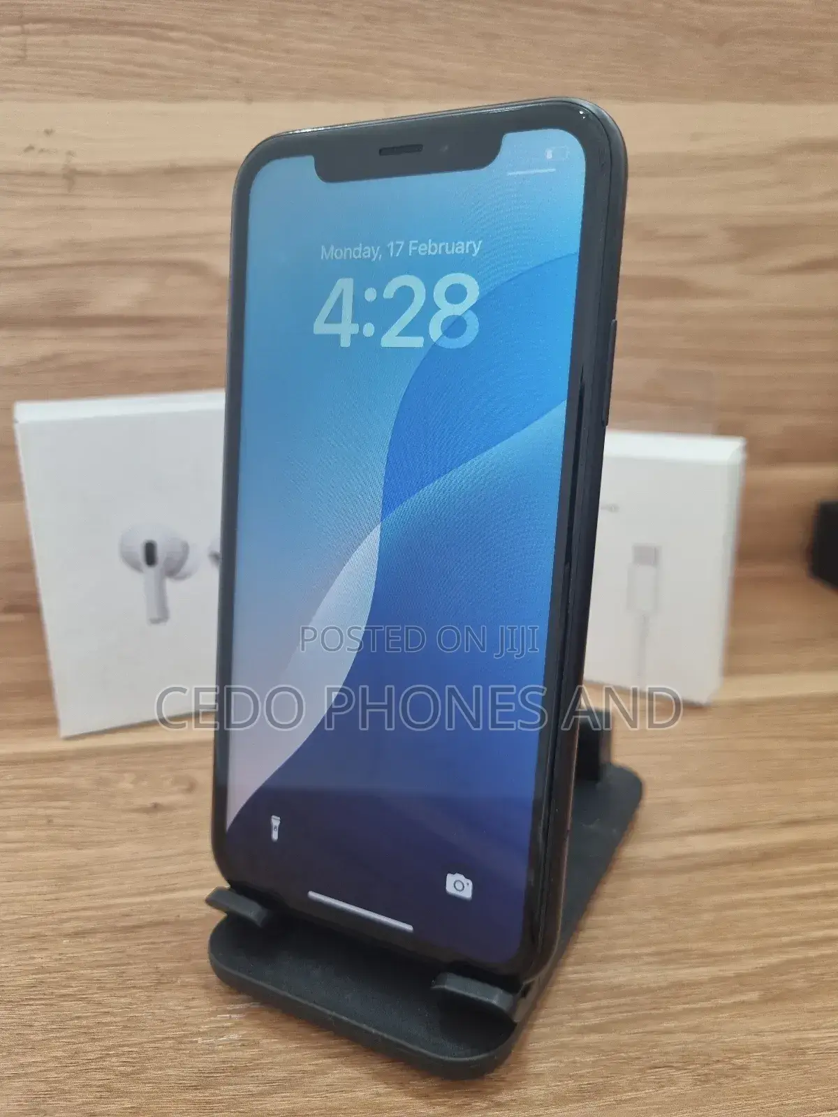 Apple iPhone XR 64 GB Black