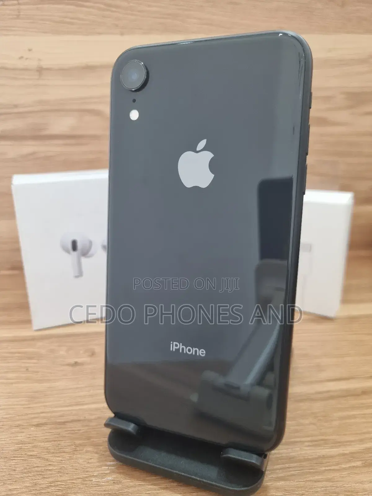 Apple iPhone XR 64 GB Black