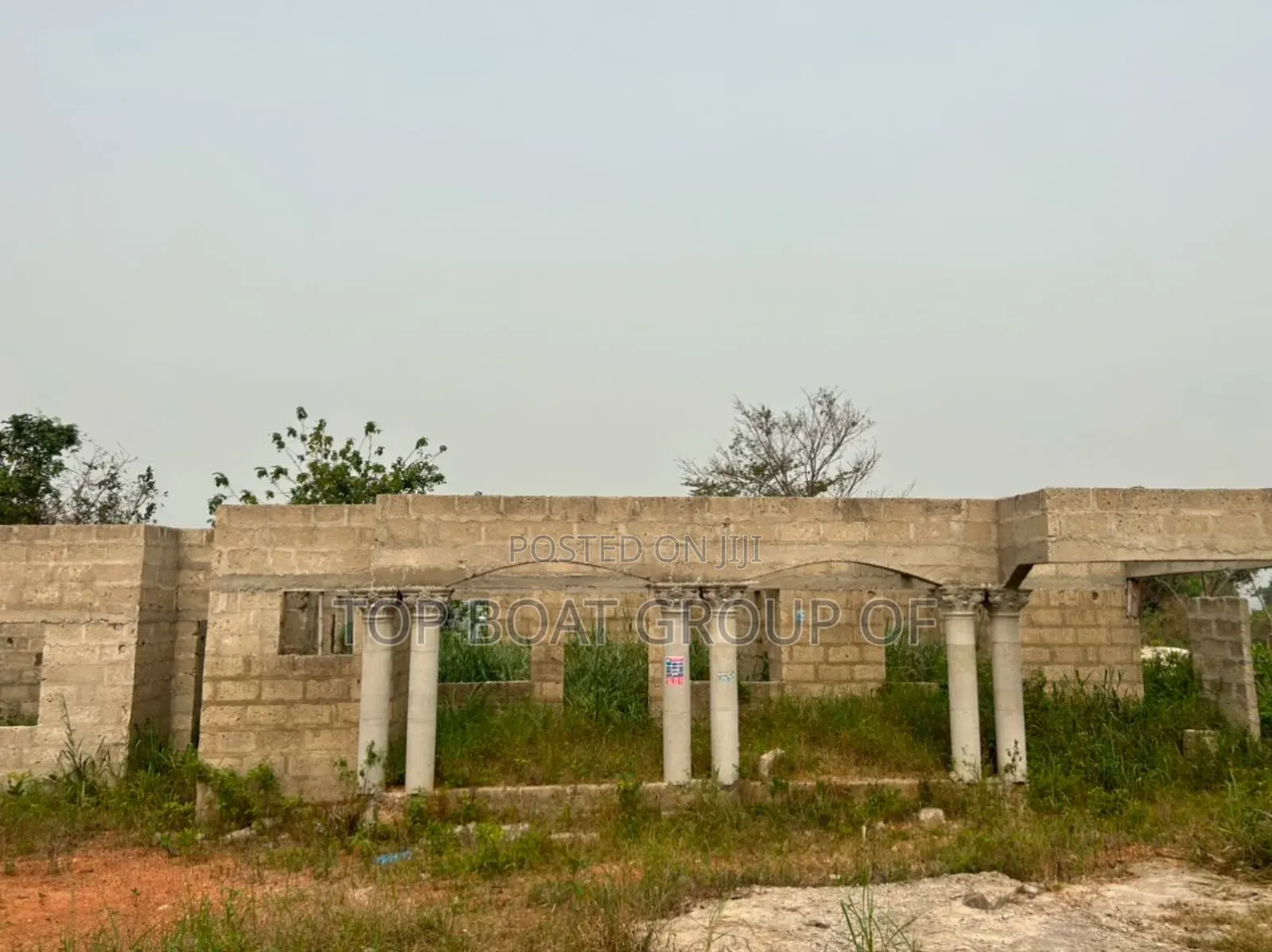 5bdrm House in Top-Boat Estate, Kumasi Metropolitan for sale