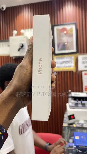 New Apple iPhone 16 Pro Max 256 GB Rose Gold