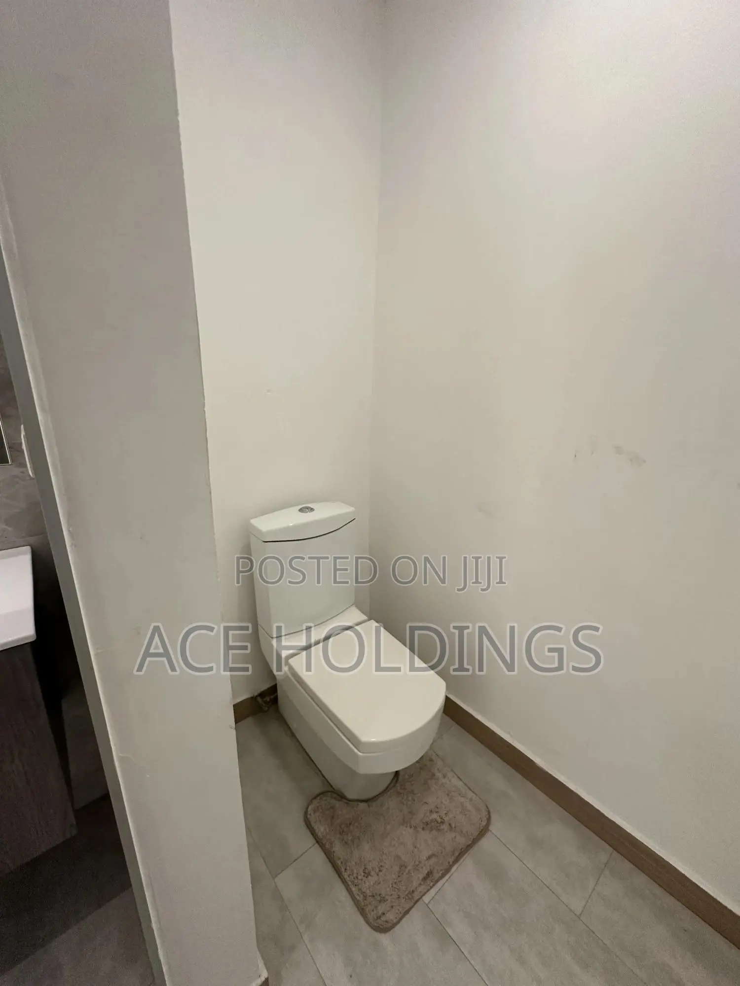 4bdrm House in Adjiringanor, Adjiriganor for sale