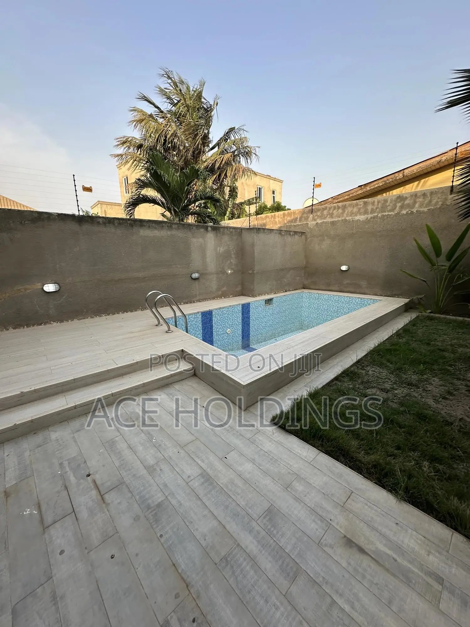 4bdrm House in Adjiringanor, Adjiriganor for sale
