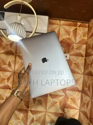 Laptop Apple MacBook 2017 16GB Intel Core I7 SSD 512GB