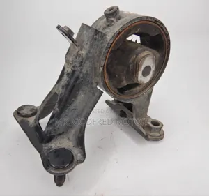Toyota RAV4 2010-15 Engine Mount. Rear. Original